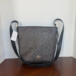 Coach VAL DUFFLE IN SIGNATURE CANVAS